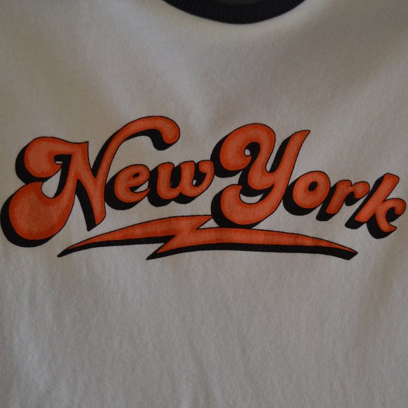 American Eagle Outfitters Tops - New York graphic tee - American Eagle